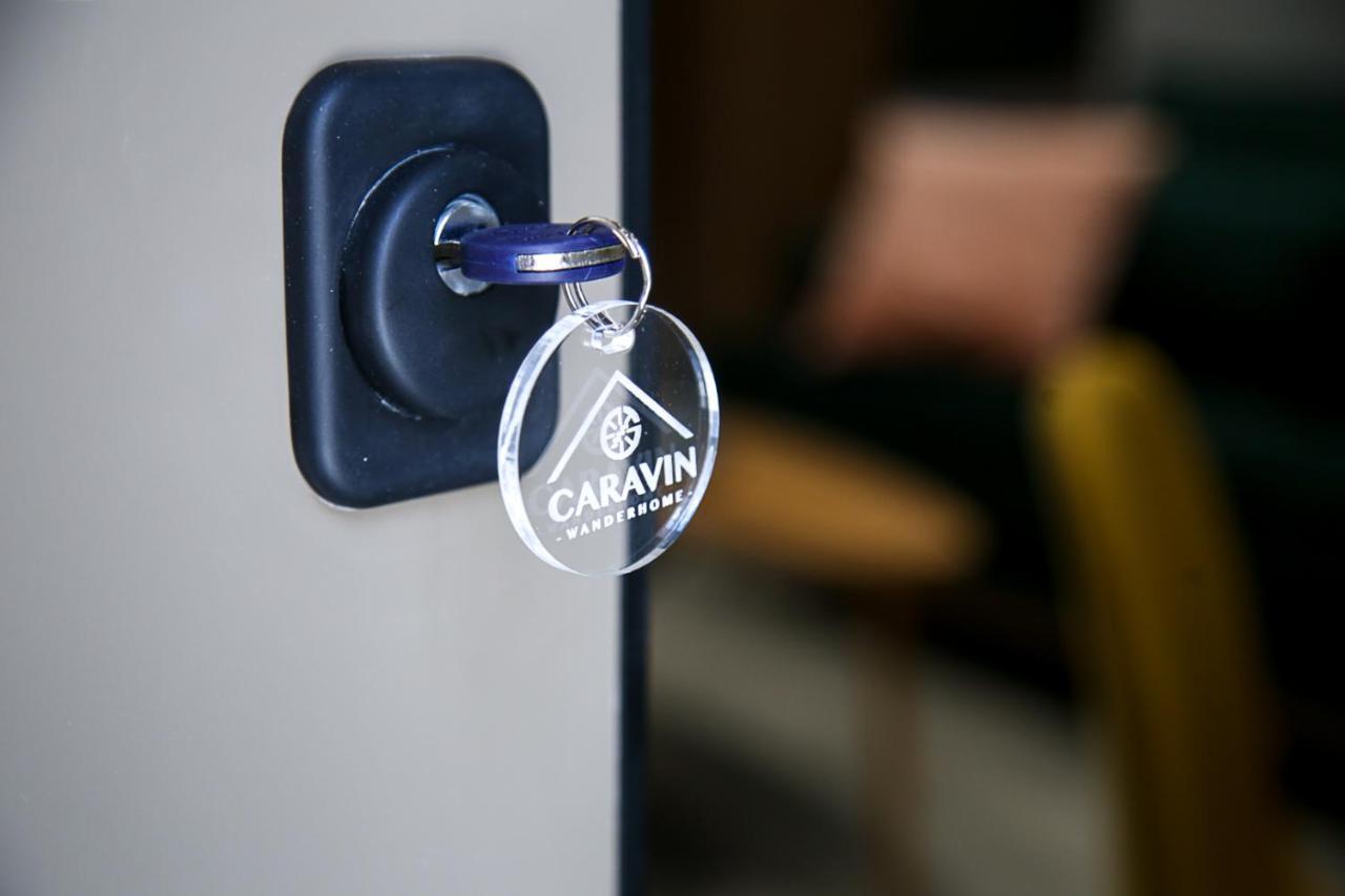 Caravin Wanderhome, 5 Min From Metro Nea Ionia Атина Екстериор снимка