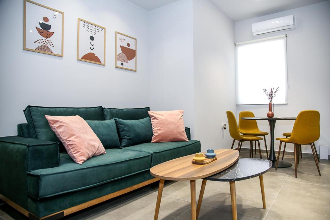 Caravin Wanderhome, 5 Min From Metro Nea Ionia Атина Екстериор снимка