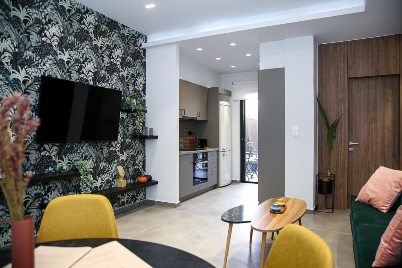 Caravin Wanderhome, 5 Min From Metro Nea Ionia Атина Екстериор снимка