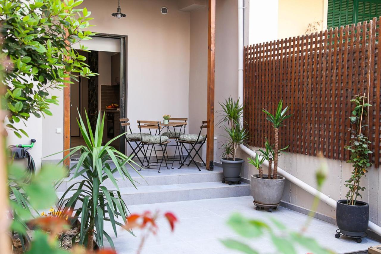 Caravin Wanderhome, 5 Min From Metro Nea Ionia Атина Екстериор снимка