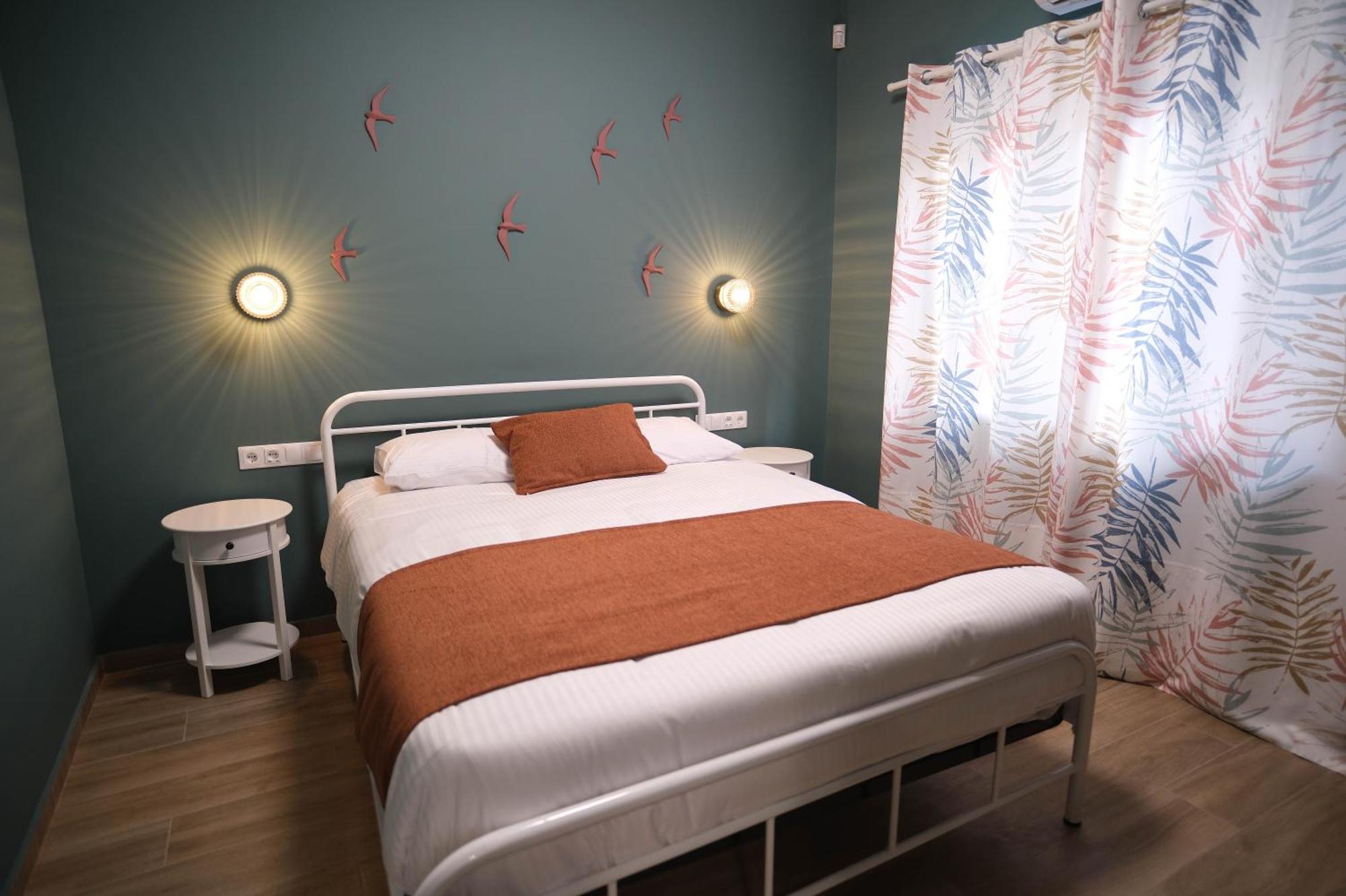 Caravin Wanderhome, 5 Min From Metro Nea Ionia Атина Екстериор снимка