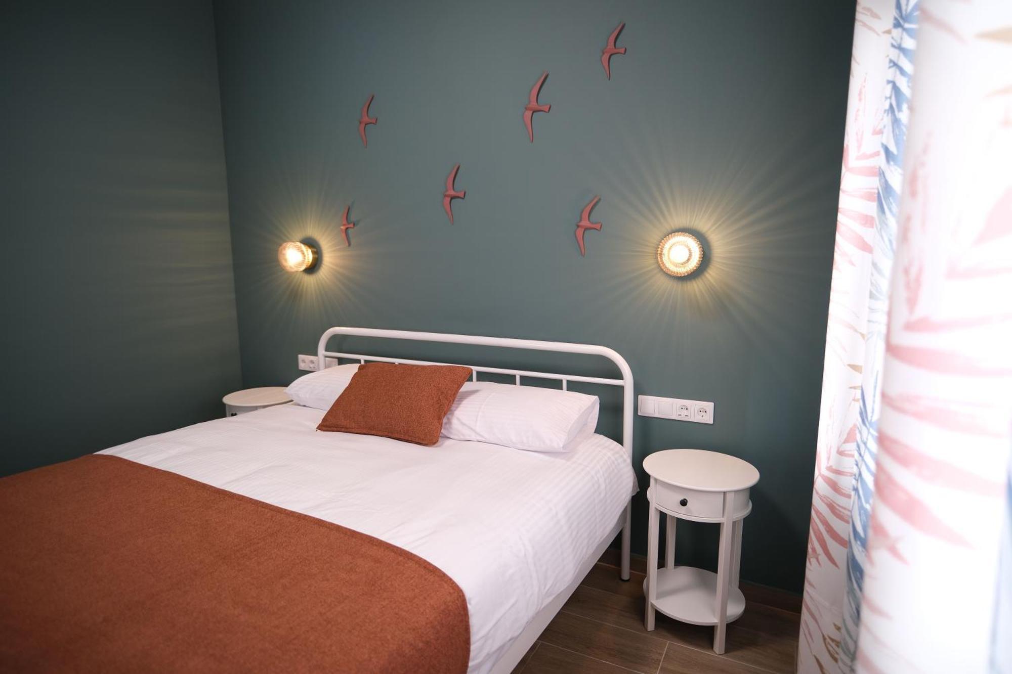 Caravin Wanderhome, 5 Min From Metro Nea Ionia Атина Екстериор снимка